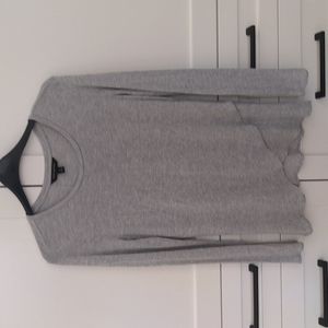 Banana Republic size S grey long sleeve with detailed bottom